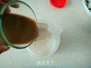 牛奶咖啡冰棒的做法步骤:4