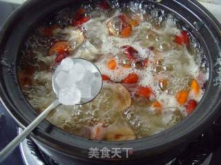 夏季养颜甜品---皂角米银耳羹的做法步骤:5