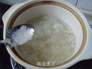 夏季养颜甜品---紫薯银耳莲子羹的做法步骤:4