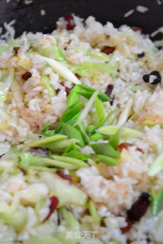 【腊味包菜炒饭】的做法步骤:9