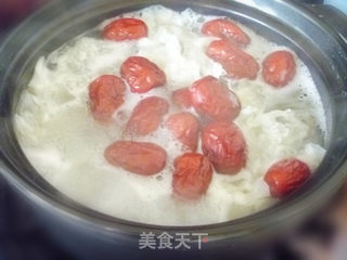 大枣银耳汤的做法步骤：3