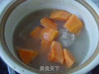 健脾消食---木瓜排骨汤的做法步骤:4