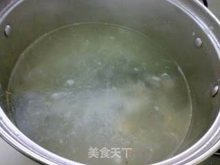 萝卜丝鲫鱼汤的做法步骤:5