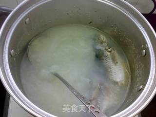 萝卜丝鲫鱼汤的做法步骤:6