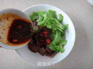 苦瓜拌牛肉的做法步骤:6