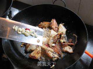 香辣煎带鱼的做法步骤:7