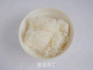 【四色蛋炒饭】----- 盛满绚丽的色彩的做法步骤:2