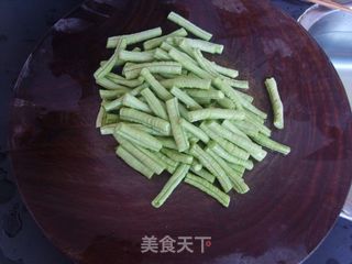 腐乳拌豆角的做法步骤：2