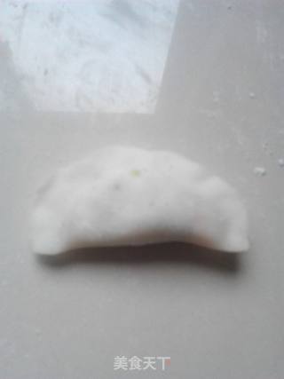 蒸饺的做法步骤:5