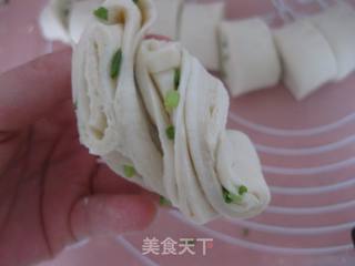 香葱花卷的做法步骤:9