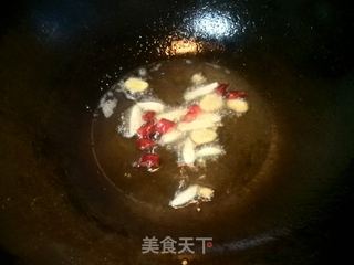 炝炒萝卜丝的做法步骤：4