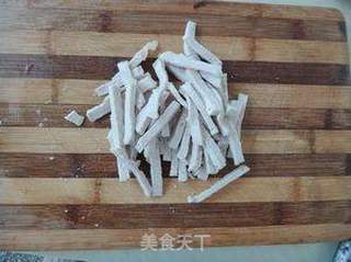 木耳拌肉丝的做法步骤:2