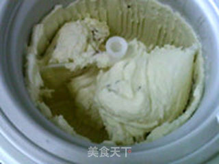 葡萄干酸奶冰激凌的做法步骤:10
