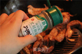 椒盐皮皮虾的做法步骤:10