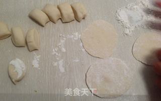 白菜腊肠包的做法步骤:6