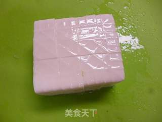 冲绳料理--鸡蛋豆腐炒苦瓜的做法步骤:2