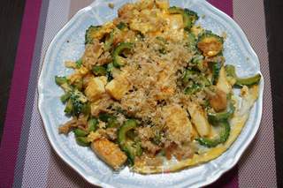 冲绳料理--鸡蛋豆腐炒苦瓜的做法步骤:11