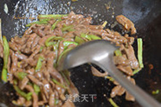 鱼腥草炒肝丝的做法步骤:12