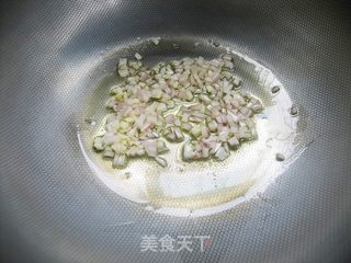 让米饭超有滋味——风味茄汁虾饭的做法步骤:4