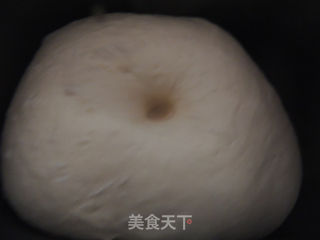 毛毛虫面包的做法步骤:4