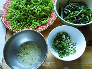 夏季最惹味的选择————————【重庆麻辣凉面】的做法步骤:8