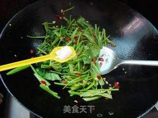 剁椒炒空心菜的做法步骤:8