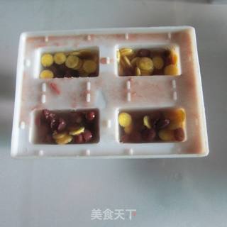 双色冰棍的做法步骤：8