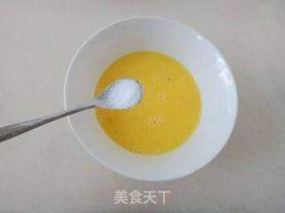 零技术快捷营养菜——葱花蛋的做法步骤:3