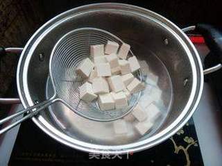 酱菜肉末豆腐的做法步骤：1