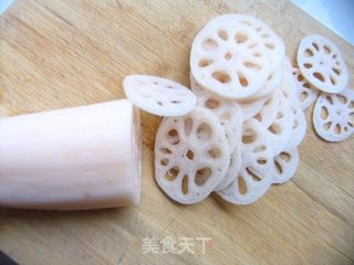简单的滋味——开胃藕片的做法步骤:2