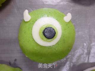 怪物学院麦克菠萝面包的做法步骤:14