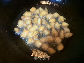 辣子鸡丁的做法步骤:3