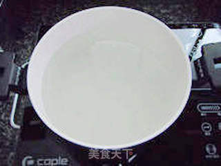【皮蛋瘦肉粥】--- 广式粥品里最常见的那一道的做法步骤:3