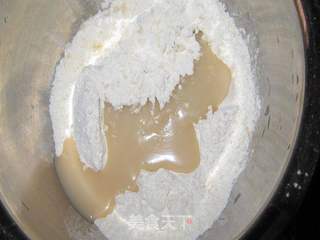 苏式莲蓉月饼的做法步骤：2