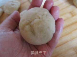 苏式莲蓉月饼的做法步骤：28