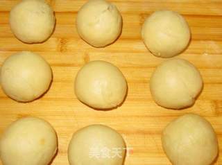 苏式莲蓉月饼的做法步骤：29