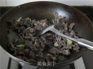 辣爆鸭胗的做法步骤:8