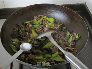 辣爆鸭胗的做法步骤:12