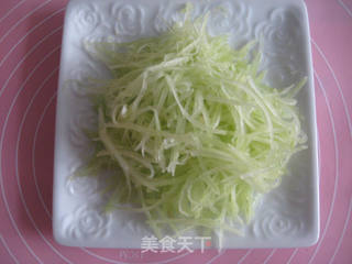 黑芝麻拌莴苣的做法步骤：2