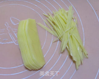秘制酸辣土豆丝的做法步骤:3