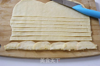 视觉与味觉的双重享受——玫瑰苹果卷的做法步骤:9