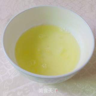 蛋糕——电饭煲版的做法步骤：2