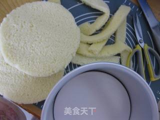 芒果酸奶慕斯的做法步骤:13