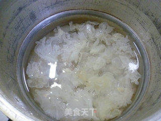 紫薯银耳的做法步骤：4