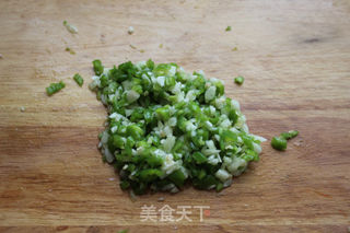 杭椒大蒜拌虾皮的做法步骤:4