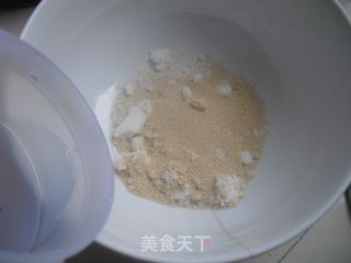 麻香葱油饼的做法步骤：1