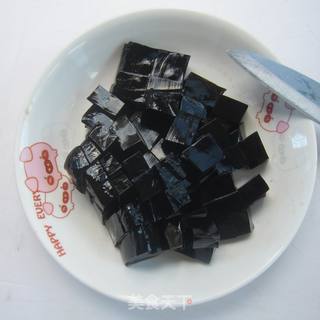 仙草冻奶茶的做法步骤:5