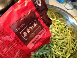 米饭杀手 腌蒜苔的做法步骤:6