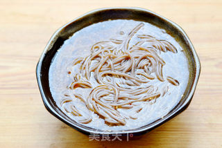 为炎热夏季做道酸甜开胃面食——荞麦冷面的做法步骤:7