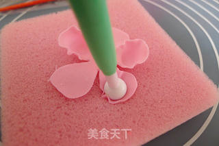 翻糖玫瑰的做法步骤:20